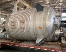 反應(yīng)釜設(shè)備