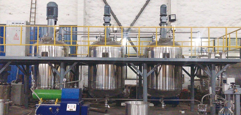 真空吸料成套涂料分散研磨灌裝一體化設備